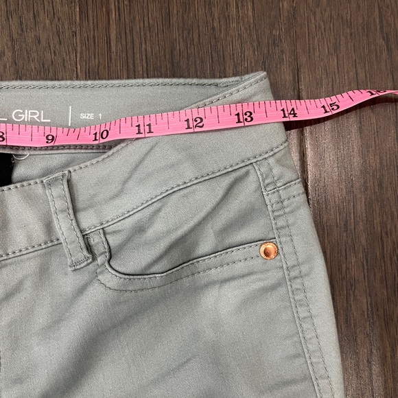 🌸 3/$25 Material Girl | Pants - Picture 5 of 7